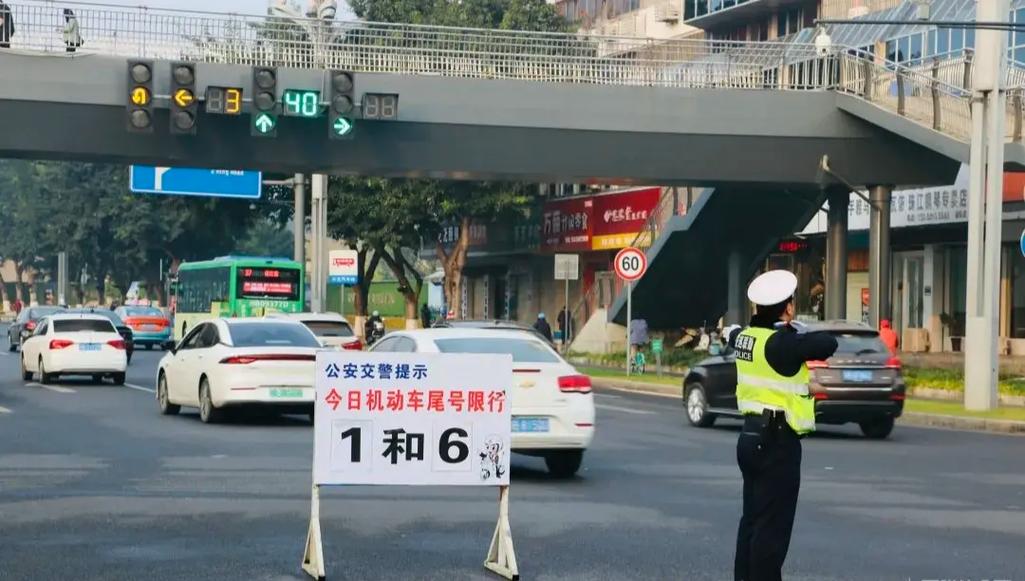 今天限行不-外地车今天限行吗-第3张图片 今天限行不-外地车今天限行吗-第3张图片